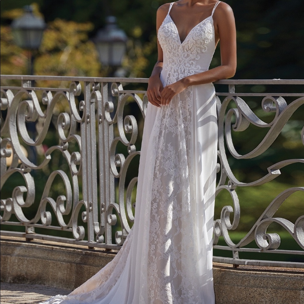 Sincerity By Justin Alexander Boho Wedding Dress Gem